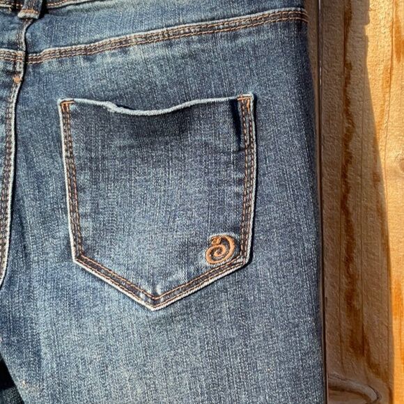 Take 50% OFF- Indigo Rein Women’s Jeans, Size- W 24/ L 27 - Picture 8 of 8